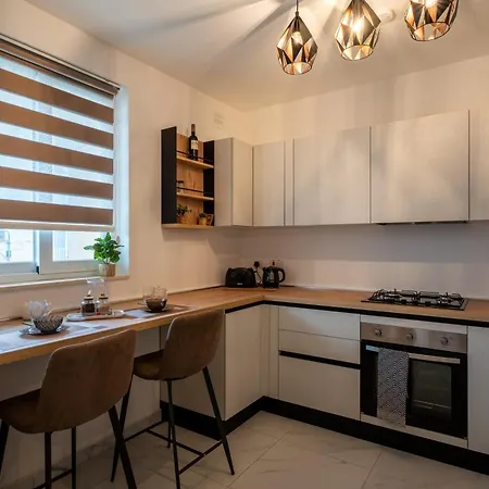 Ocean Blue Onyx * Marsaskala