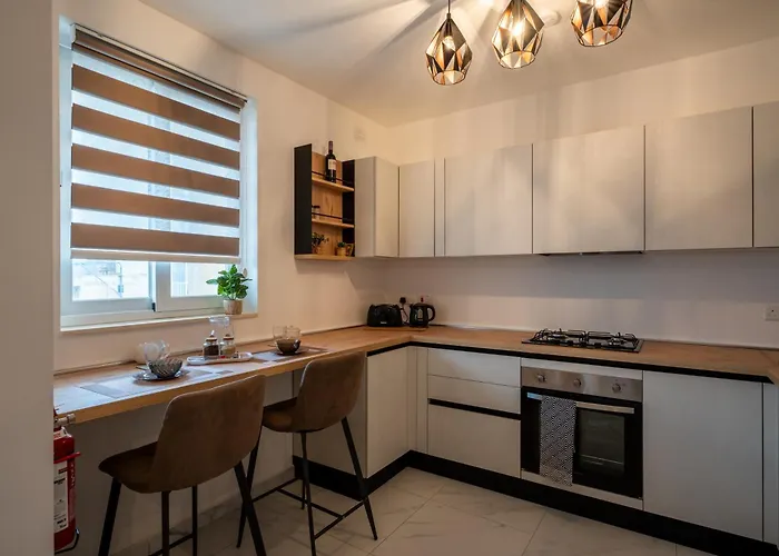 Ocean Blue Onyx * Marsaskala